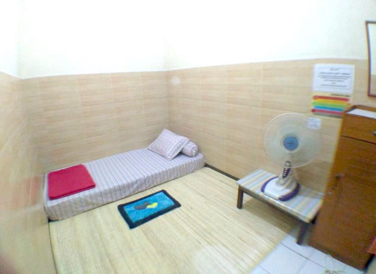 Hannah Room - Khusus Putri Bandung Exterior foto